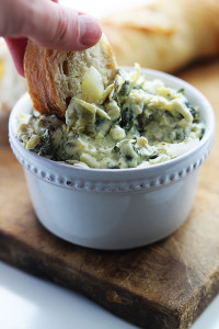 slow-cooker-spinach-artichoke-dip-2